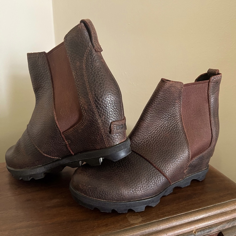 Sorel  Wedge Bark Brown Pebbled Leather Bootie Size US 8.5